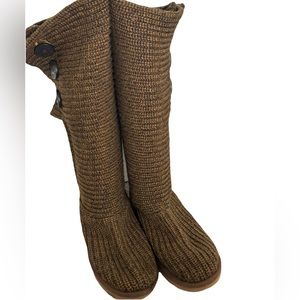 UGG Australia Classic Cardy Brown Knit Sheepskin Lined Boots Sz 7